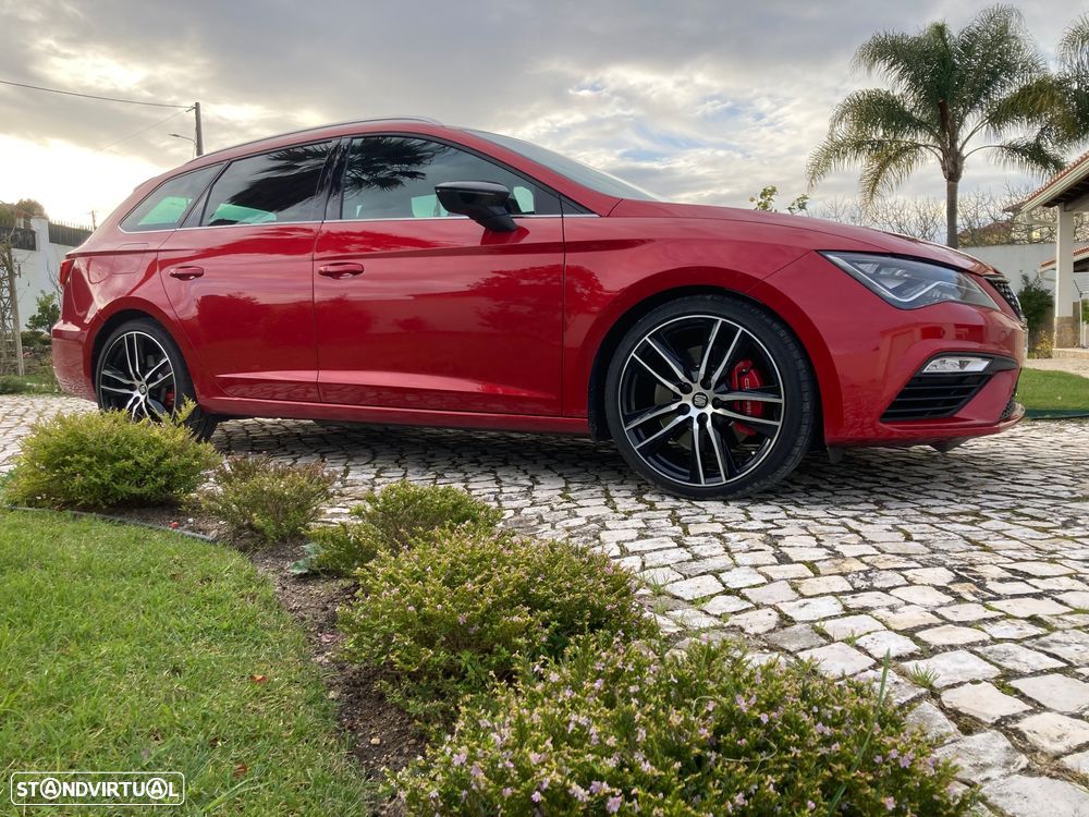 SEAT Leon ST 2.0 TSI Cupra 4Drive DSG S/S - 2