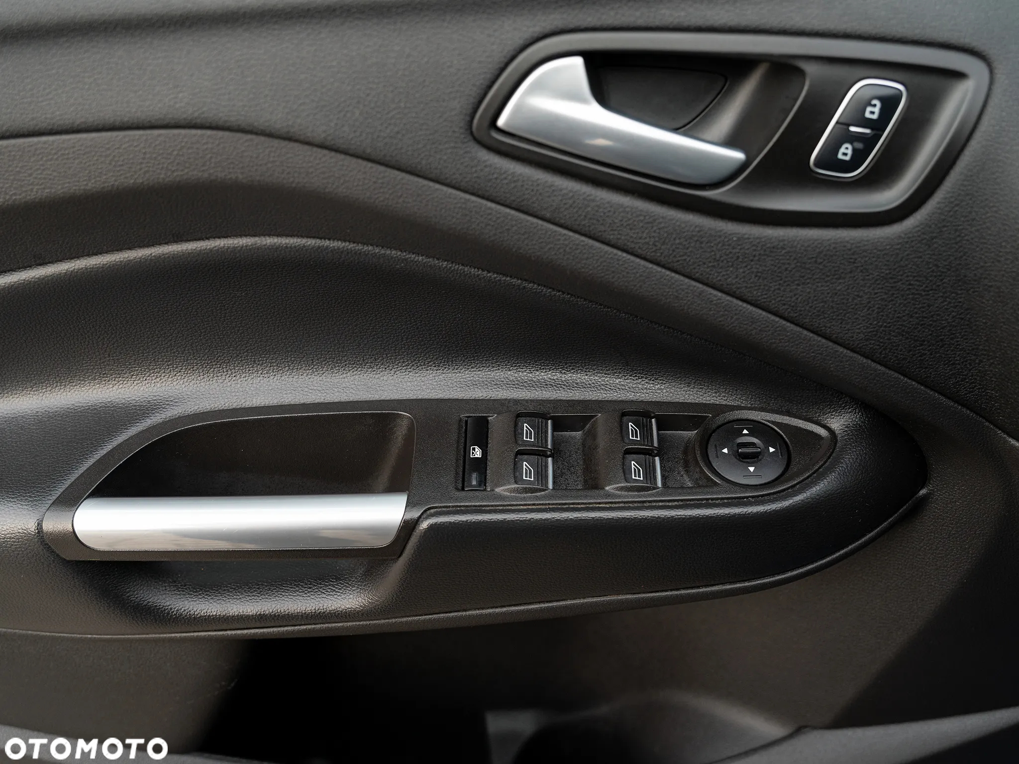 Ford Escape 1.5 EcoBoost AWD SE - 16