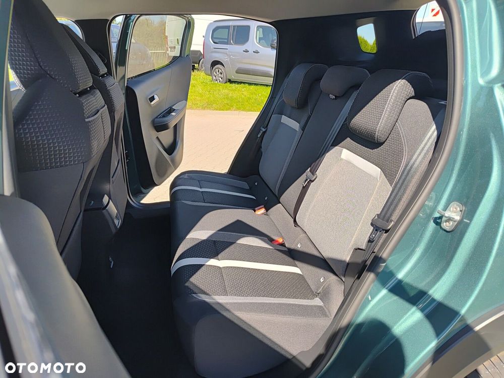 Opel Frontera - 16