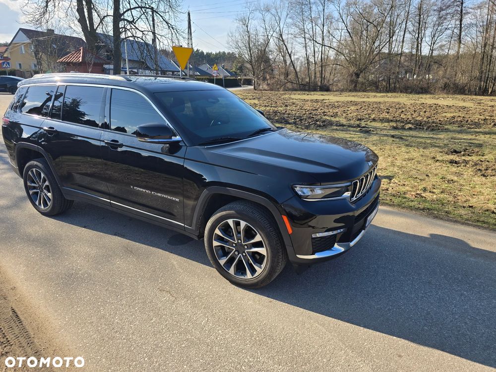 Jeep Grand Cherokee - 17