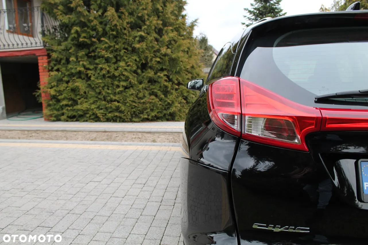 Honda Civic 1.8 Elegance - 13