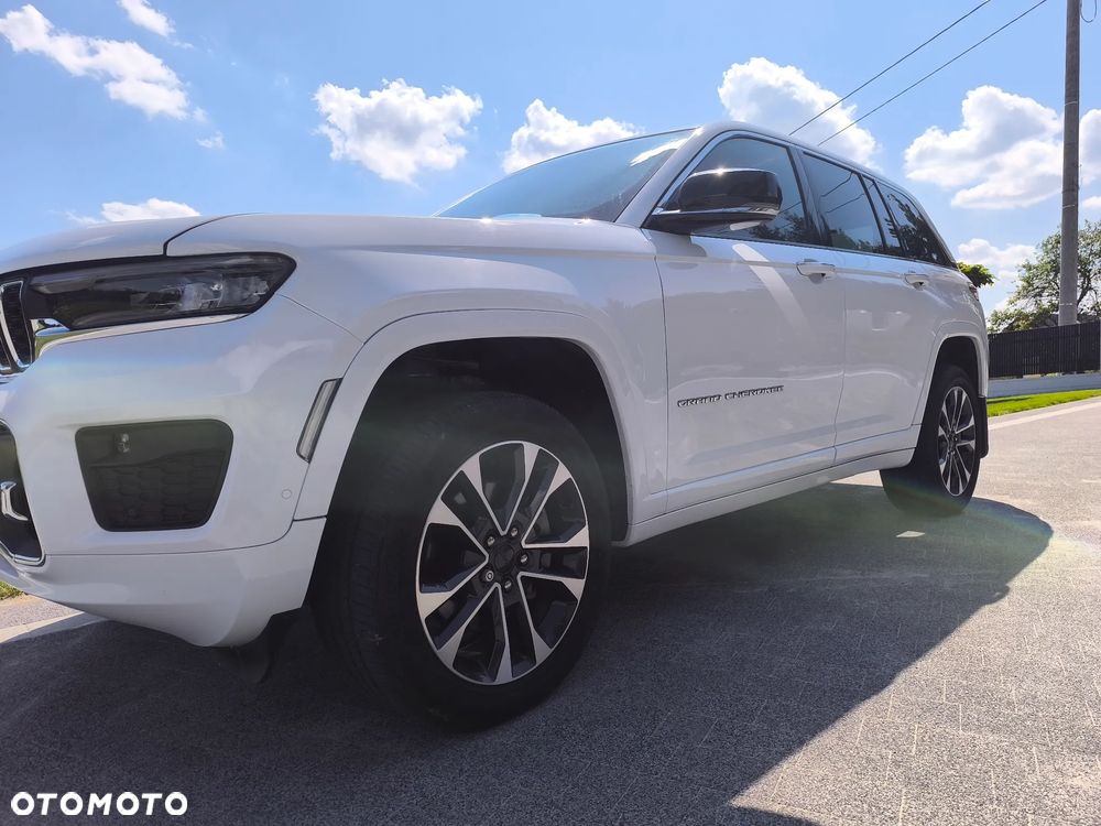 Jeep Grand Cherokee 5.7 V8 HEMI Overland - 11