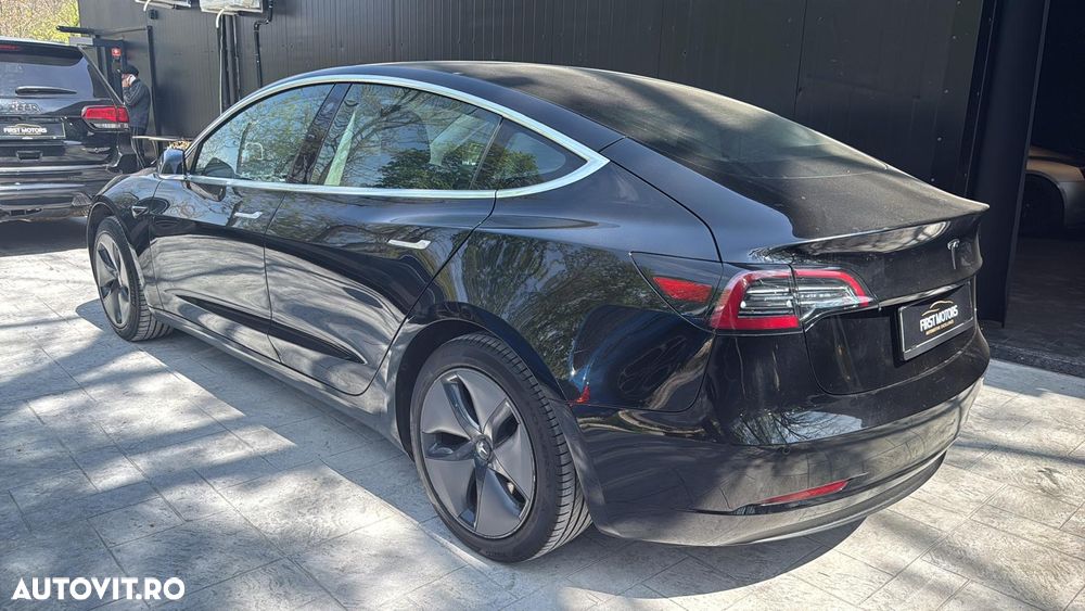 Tesla Model 3 RWD Hinterradantrieb - 4