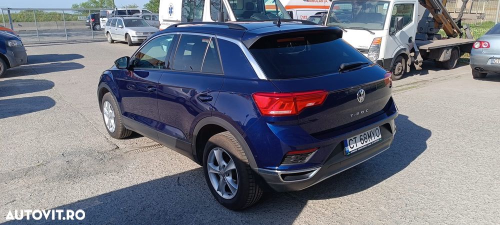 Volkswagen T-Roc 1.6 TDI Base - 2