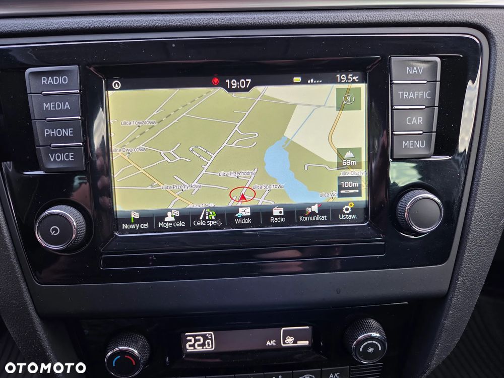 Skoda RAPID 1.6 TDI Drive - 14