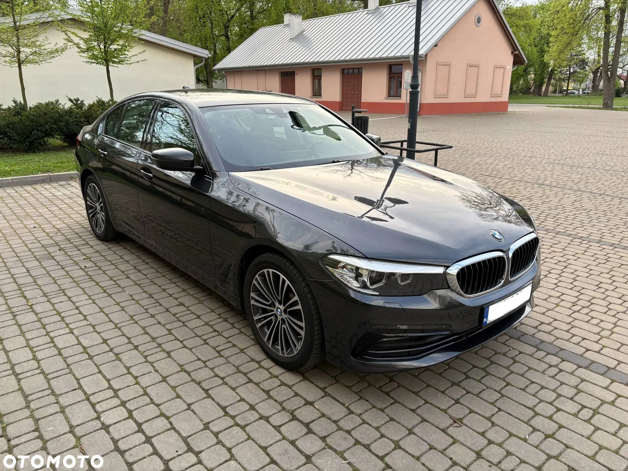BMW Seria 5 - 1