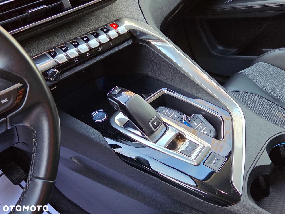Peugeot 3008 BlueHDi 120 Stop & Start EAT6 Allure - 16