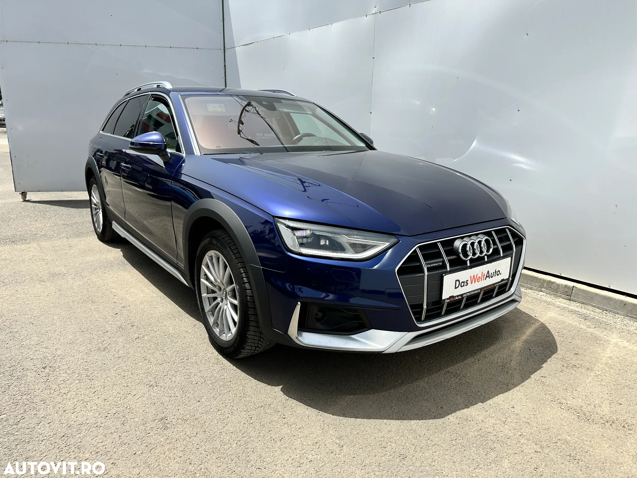 Audi A4 Allroad 2.0 TDI Quattro S tronic - 4