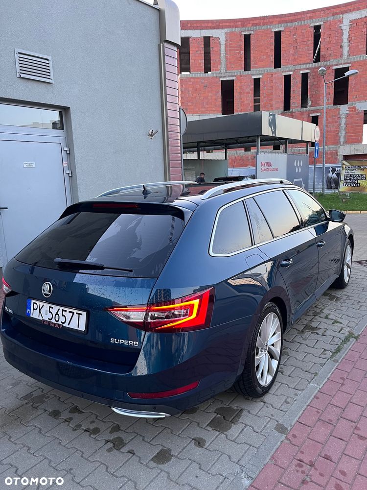 Skoda Superb 2.0 TDI Ambition - 6