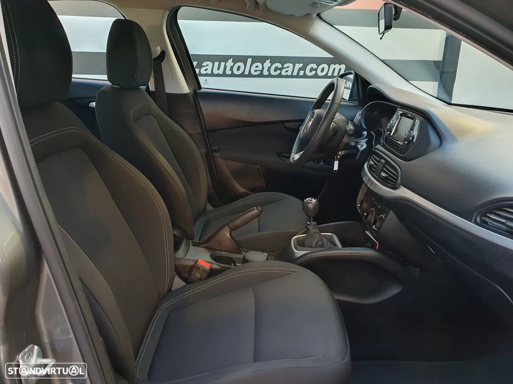 Fiat Tipo 1.4 Lounge - 4