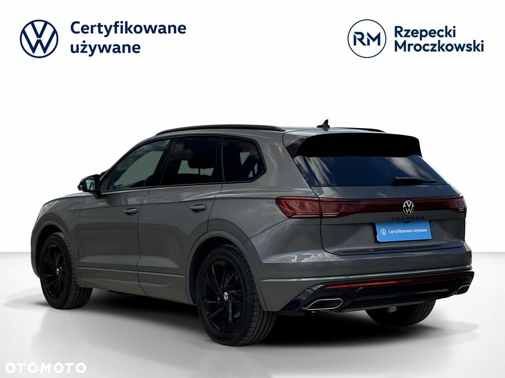 Volkswagen Touareg 3.0 V6 TDI 4Motion R-Line Final Edition - 4