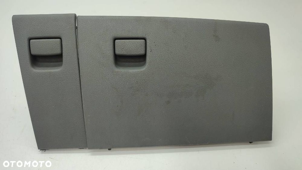 SCHOWEK MAŁY DUŻY MAZDA 2 DY EUROPA KOMPLET