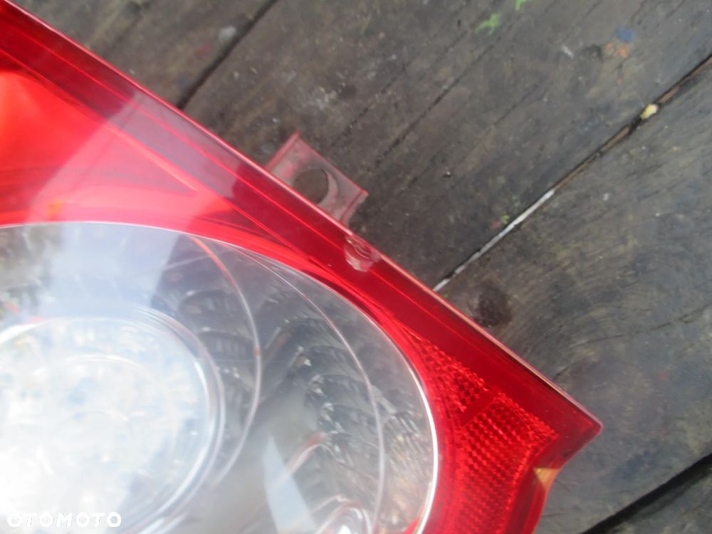 lampa tył lewa Passat B6 Kombi - 3