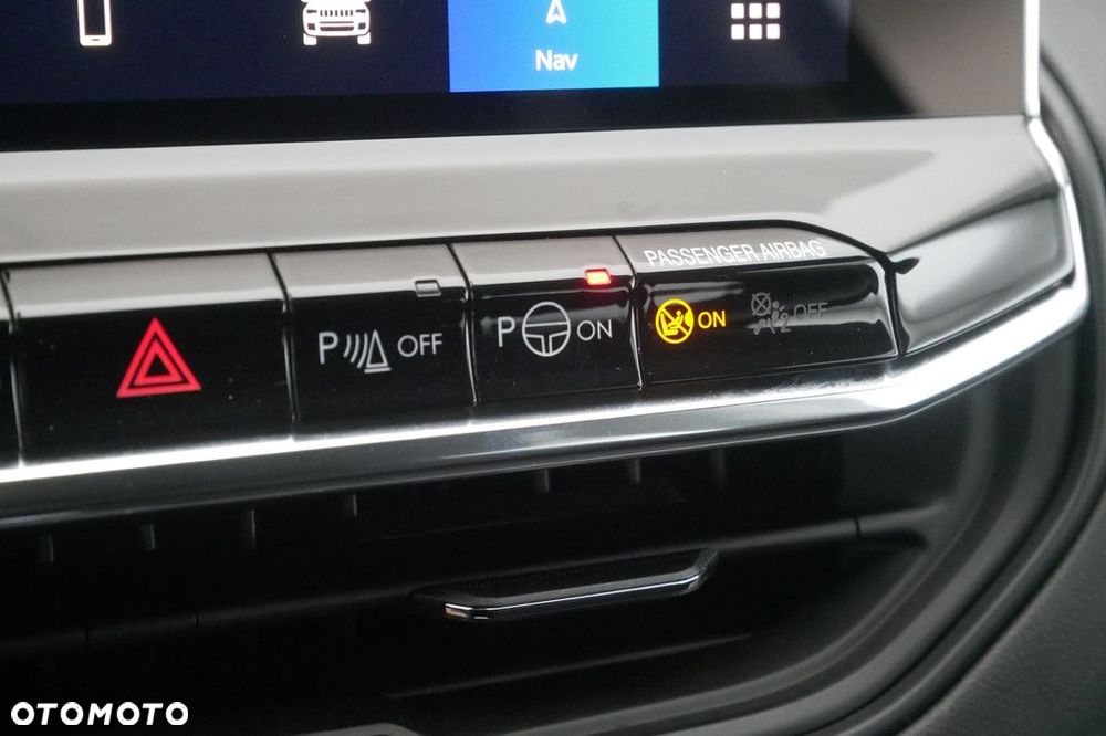 Jeep Compass - 24
