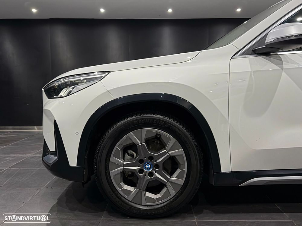 BMW iX1 eDrive20 xLine - 3