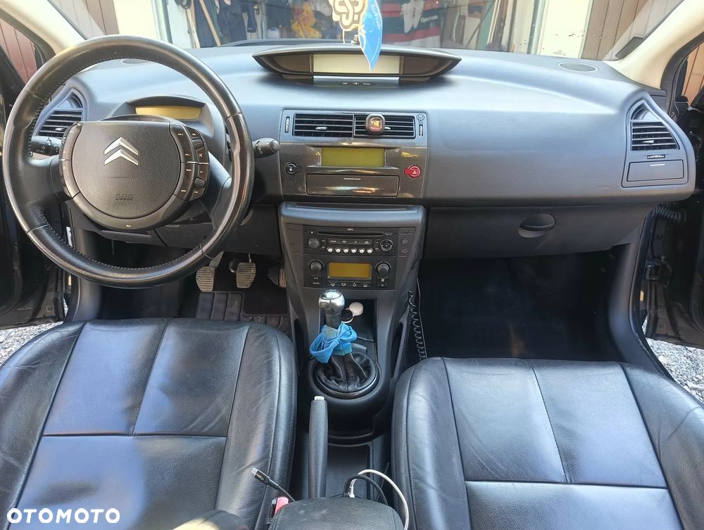 Citroën C4 1.6 16V SX - 4