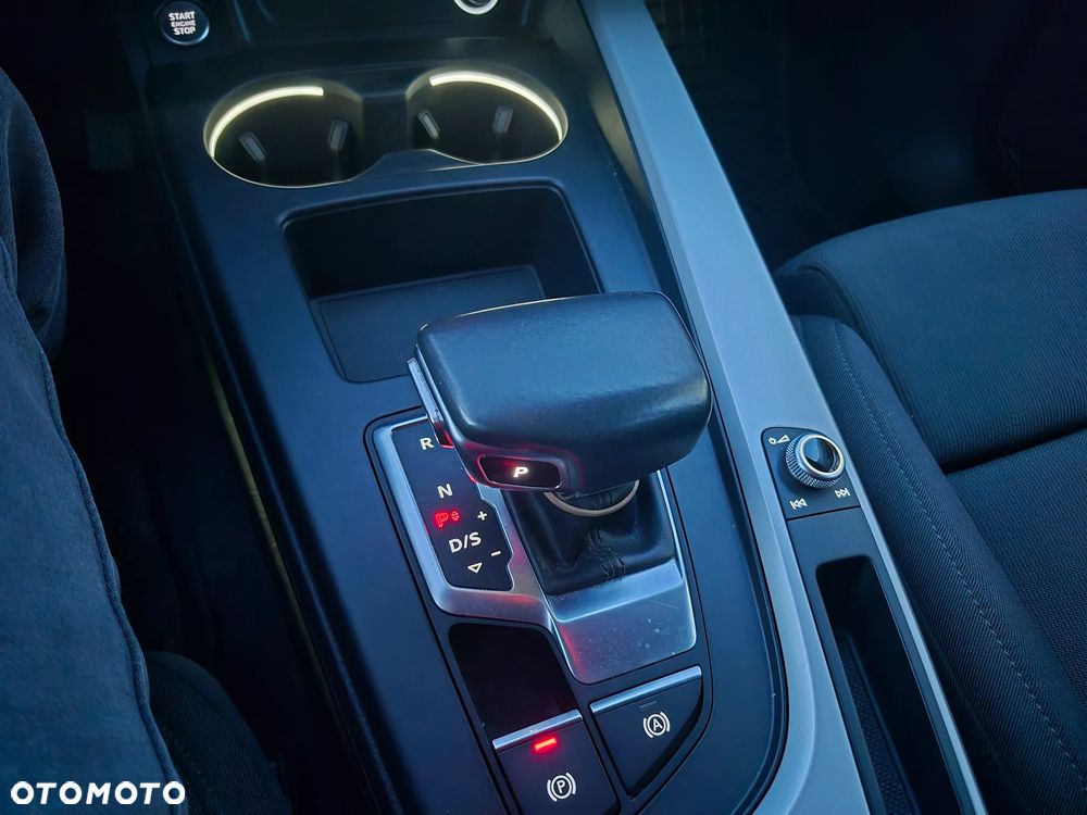 Audi A4 Avant 35 TDI S tronic - 17