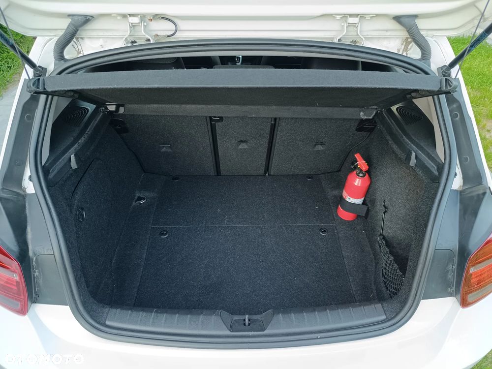 BMW Seria 1 118d - 24