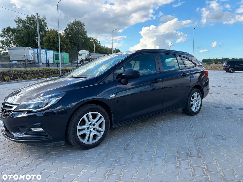 Opel Astra - 2