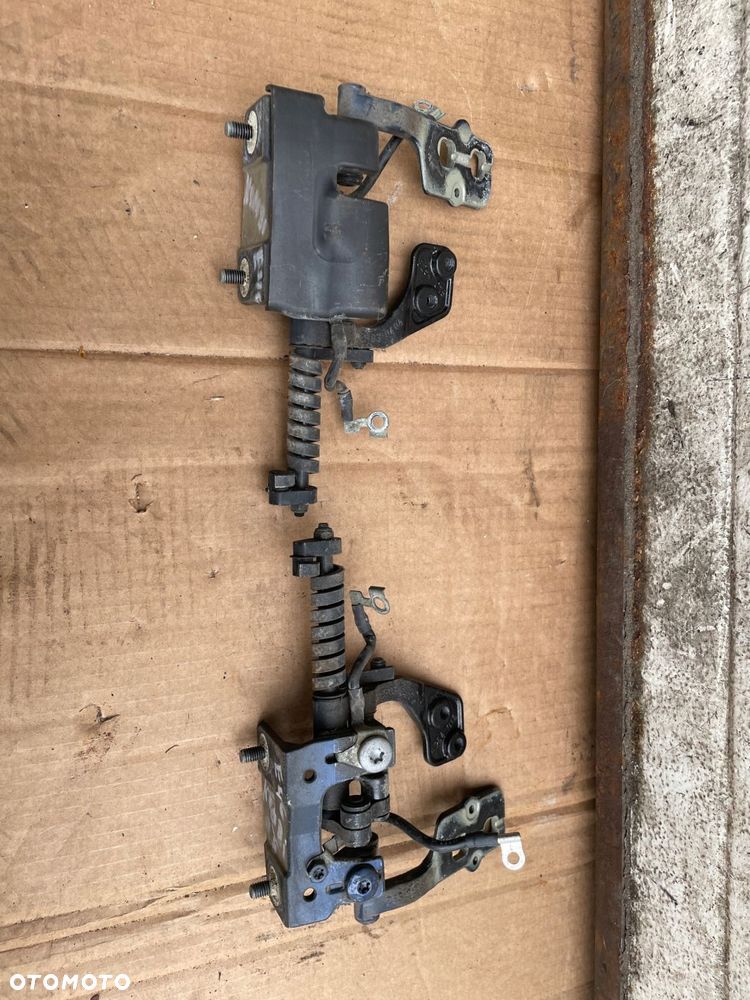 zawiasy klapy tył lewy prawy bmw e46 kombi - 2
