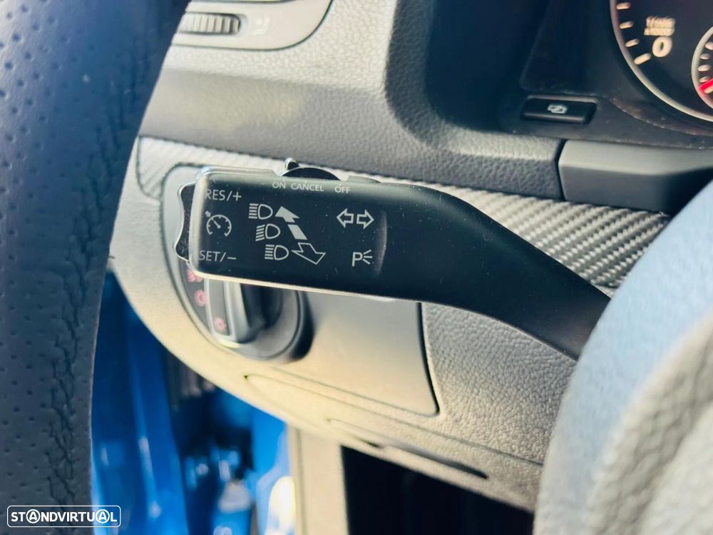 VW Scirocco 2.0 TDI Sport - 23