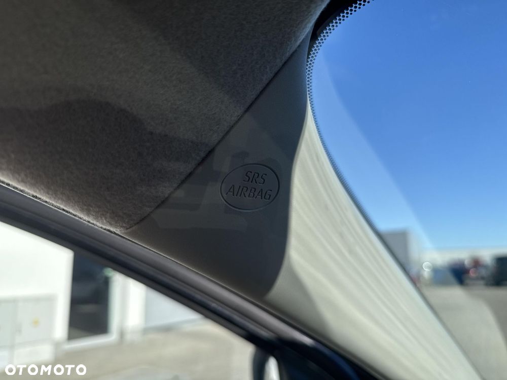 Toyota Yaris Hybrid 1.5 Style - 24