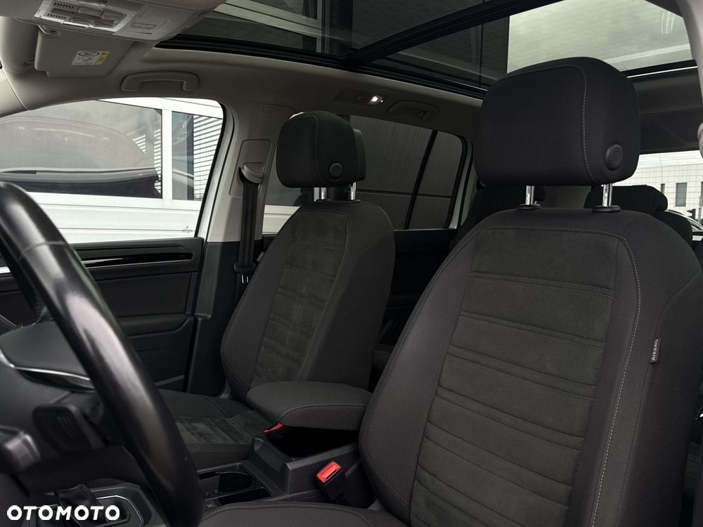 Volkswagen Touran 1.5 TSI EVO Highline DSG - 11