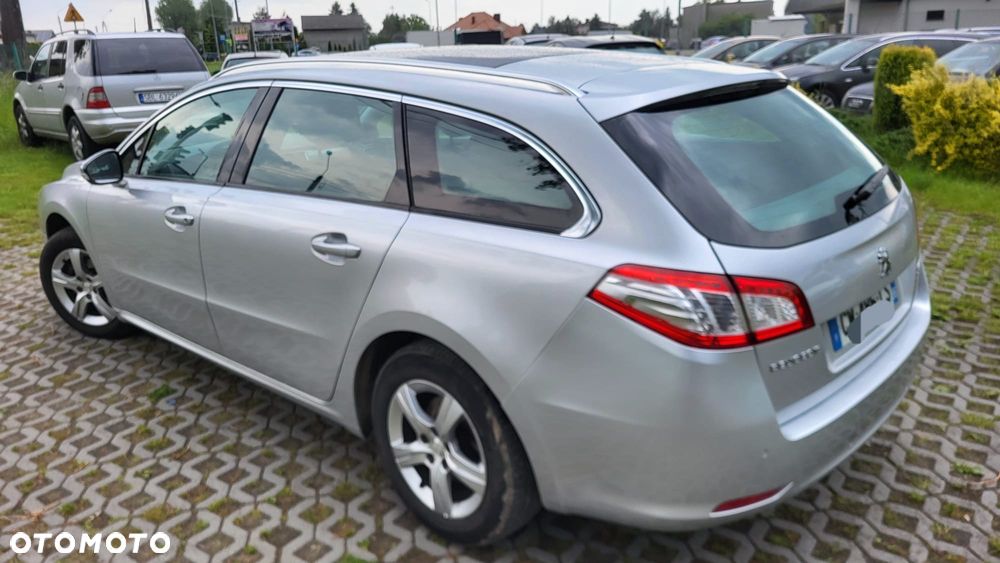 Peugeot 508 SW HDi FAP 140 Active - 23