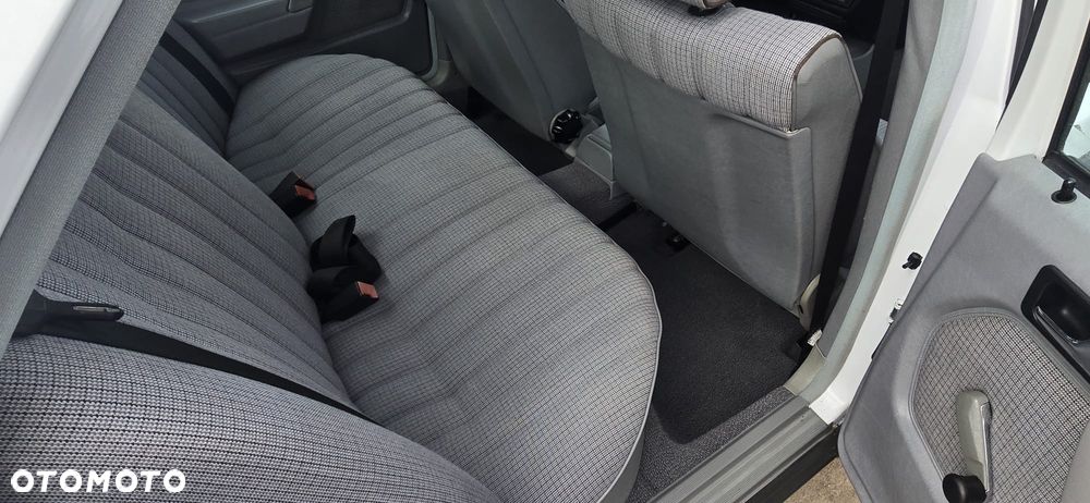 Mercedes-Benz 280 - 11