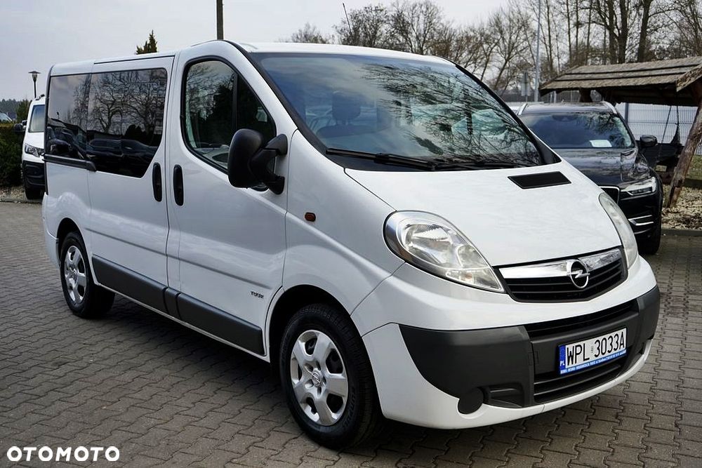 Opel Vivaro - 13
