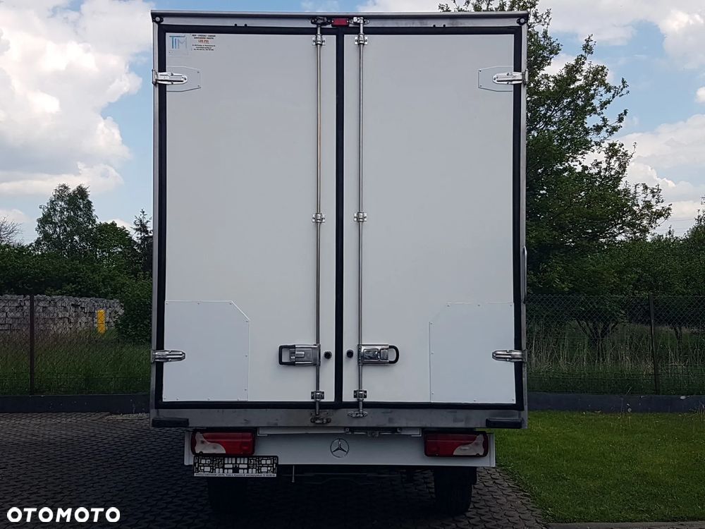 Mercedes-Benz Sprinter 8EP KONTENER 4,22x2,16x2,31 KLIMA 314CDI MANUAL 6-BIEGÓW KRAJOWY - 15