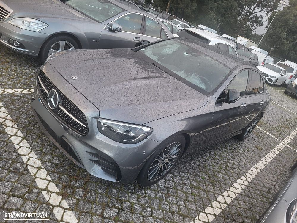Mercedes-Benz E 220 d AMG Line - 2