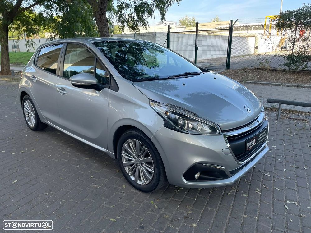 Peugeot 208 1.2 PureTech Style - 6