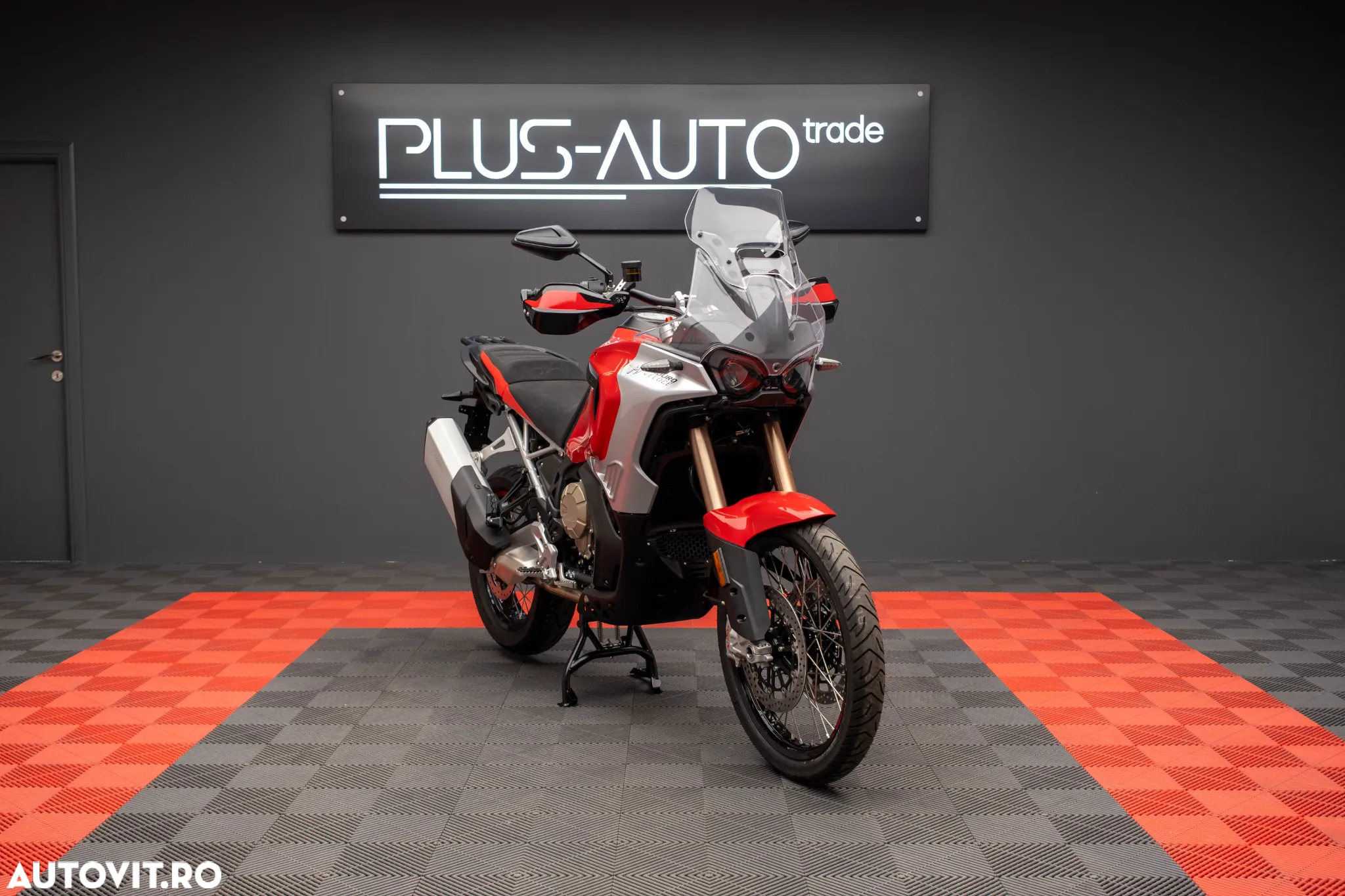 MV AGUSTA Enduro Veloce EAS - 3