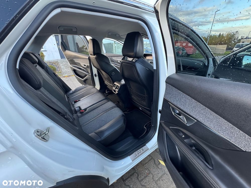 Peugeot 3008 PureTech 130 Stop & Start GPF Allure - 8