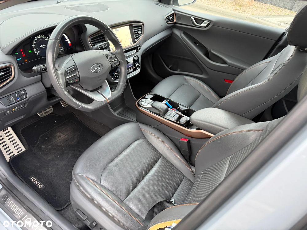 Hyundai IONIQ Premium - 12