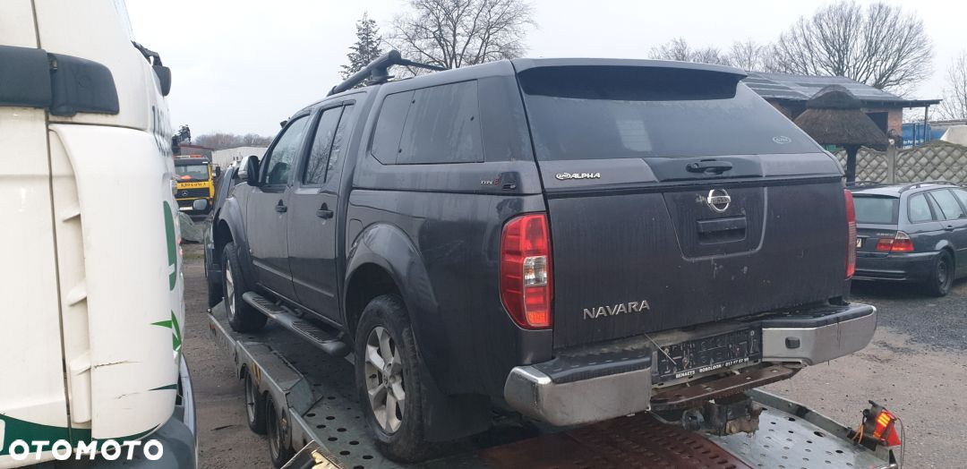 NISSAN NAVARA D40 3.0 V6 2012 CZĘŚCI LAMPA INNE - 3