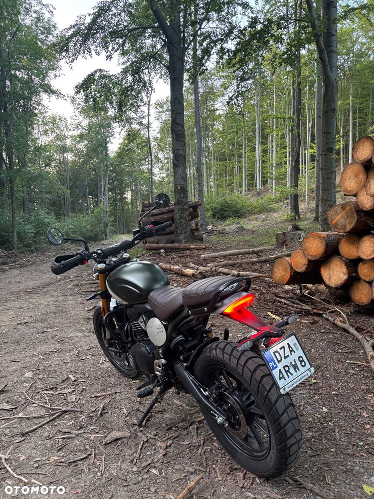 Triumph Scrambler - 2