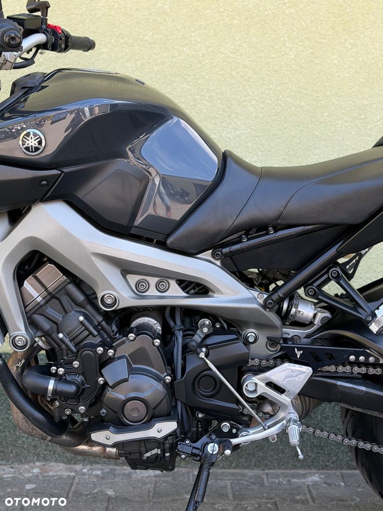 Yamaha MT - 26