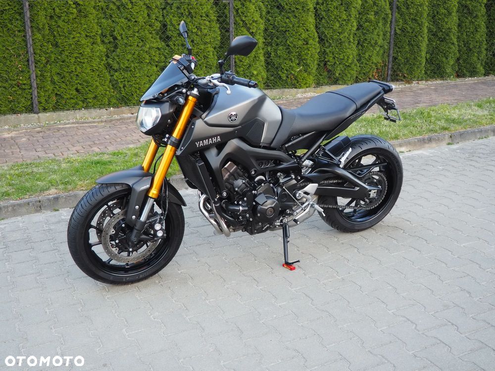Yamaha MT - 3