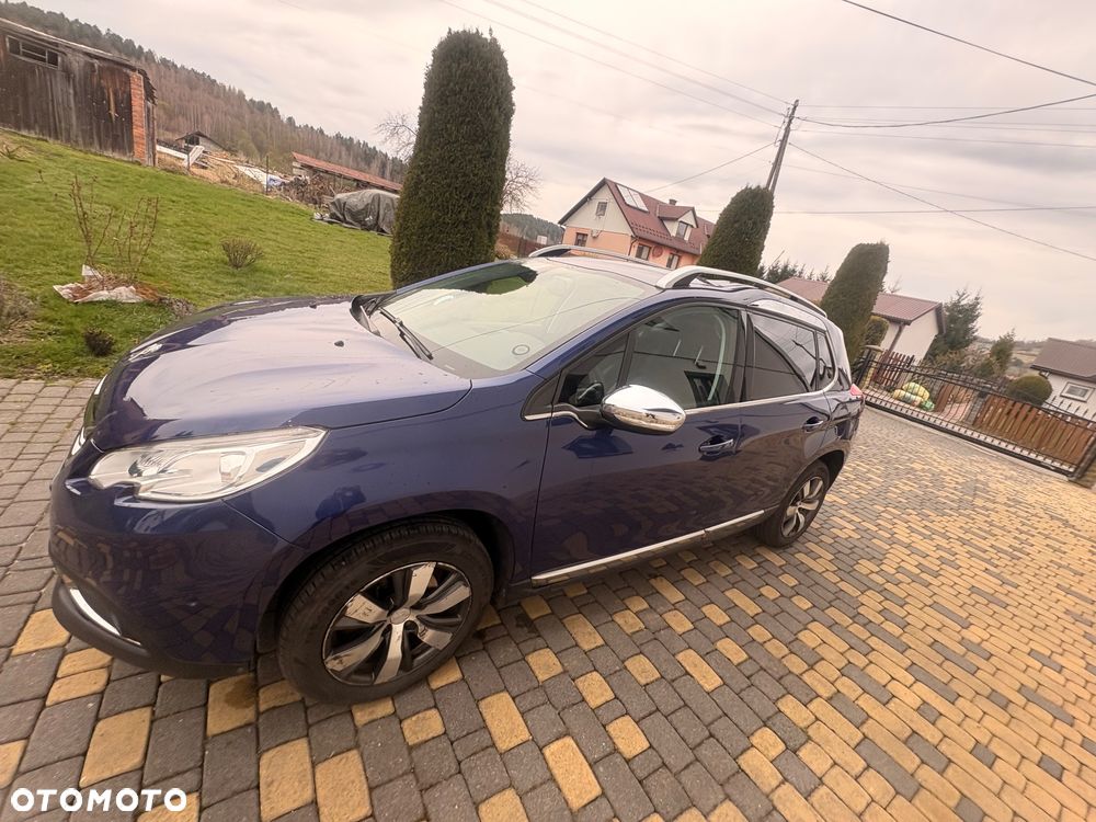 Peugeot 2008 1.6 e-HDi Allure S&S - 7
