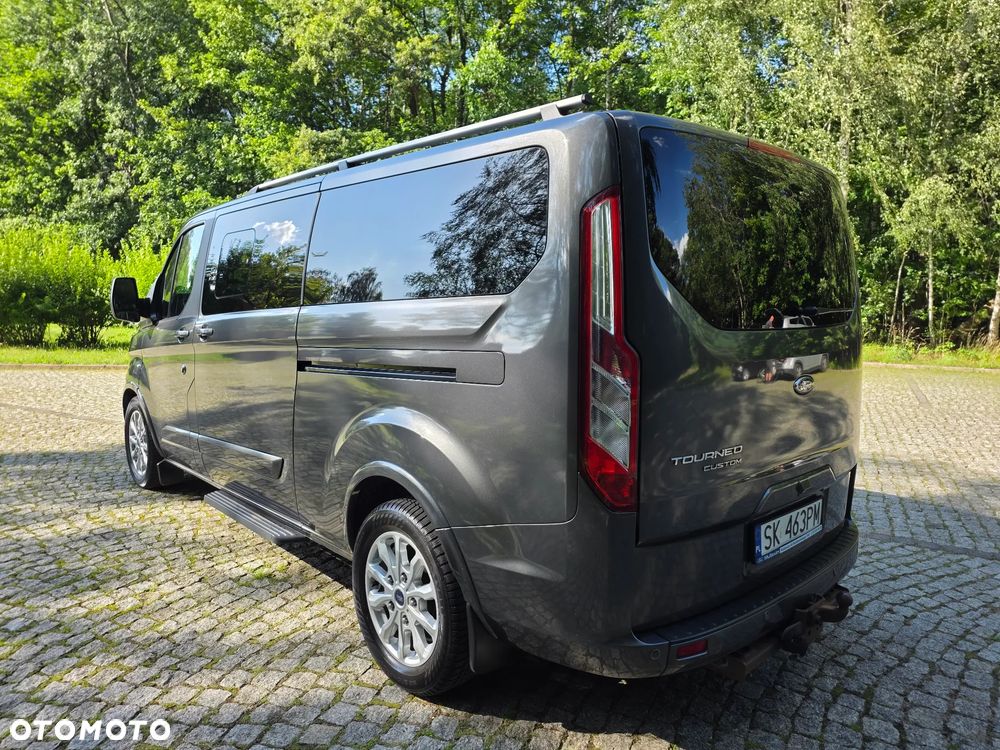 Ford Tourneo Custom - 7