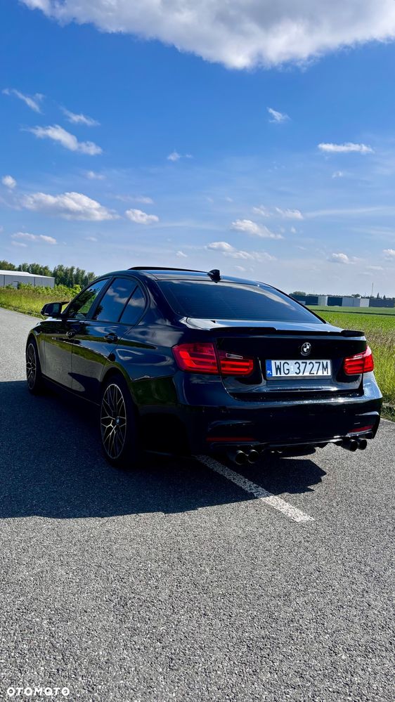 BMW Seria 3 328i - 18