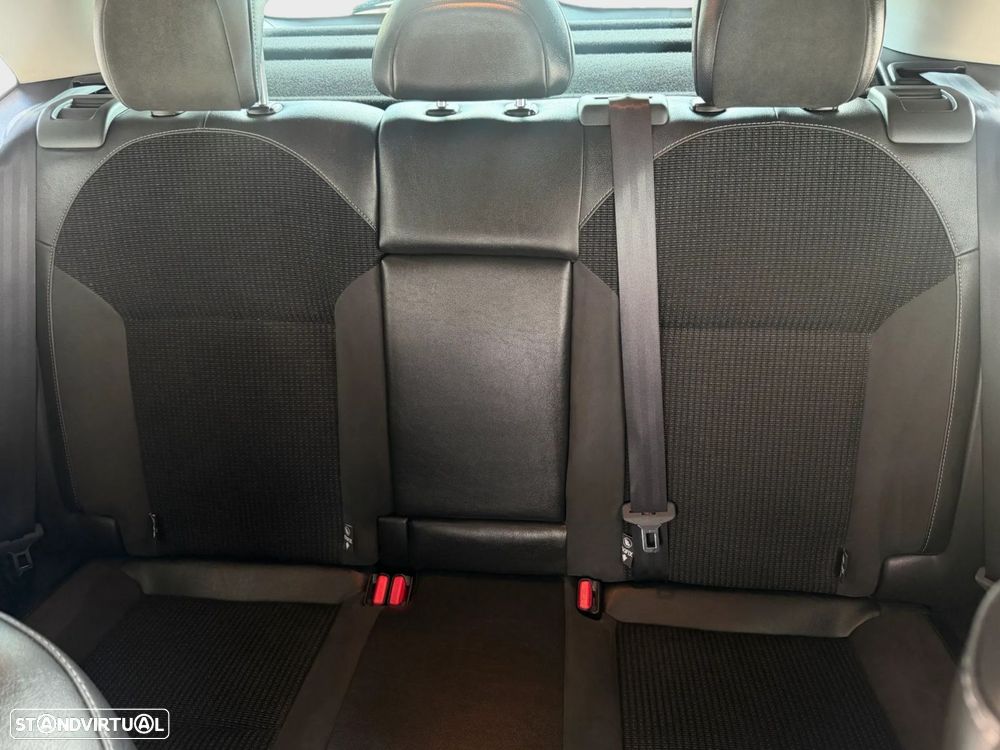 Citroën C4 1.6 e-HDi Exclusive J17 - 14