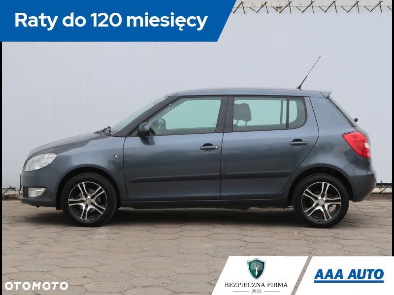 Skoda Fabia - 4
