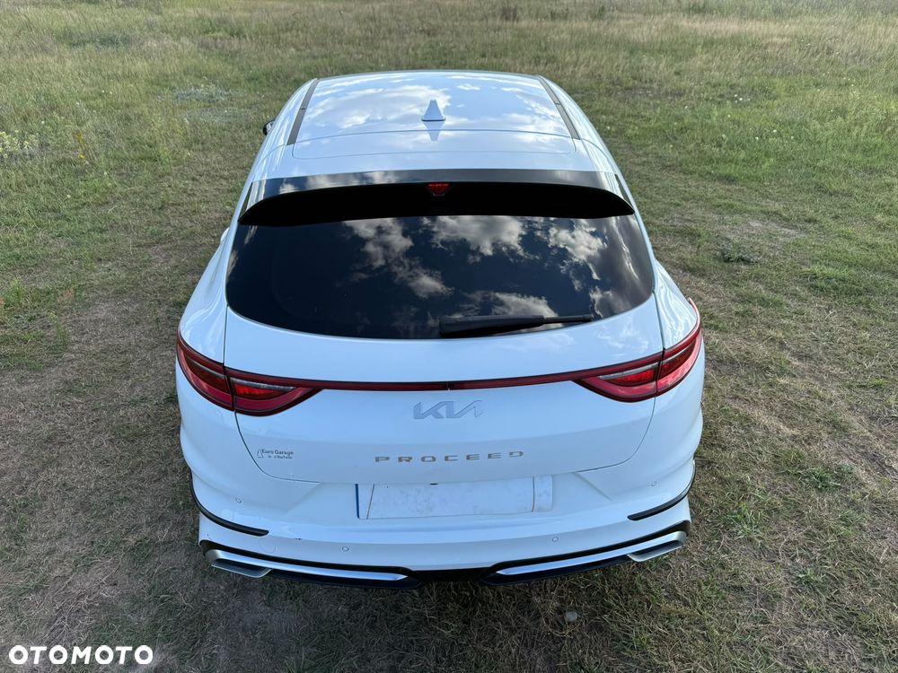 Kia ProCeed 1.5 T-GDI DCT7 OPF GT LINE - 22