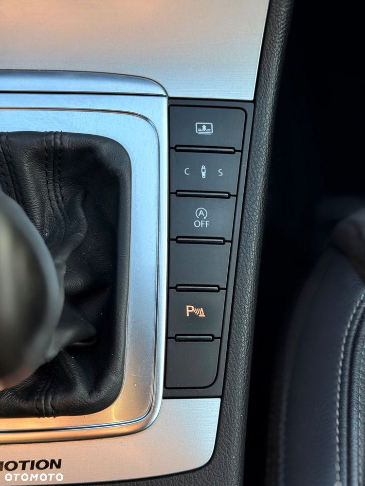 Volkswagen CC 2.0 TDI DPF BMT 4Mot DSG - 18