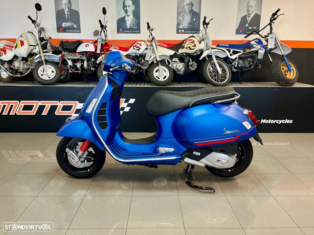 Piaggio Vespa GTS 125 - 1