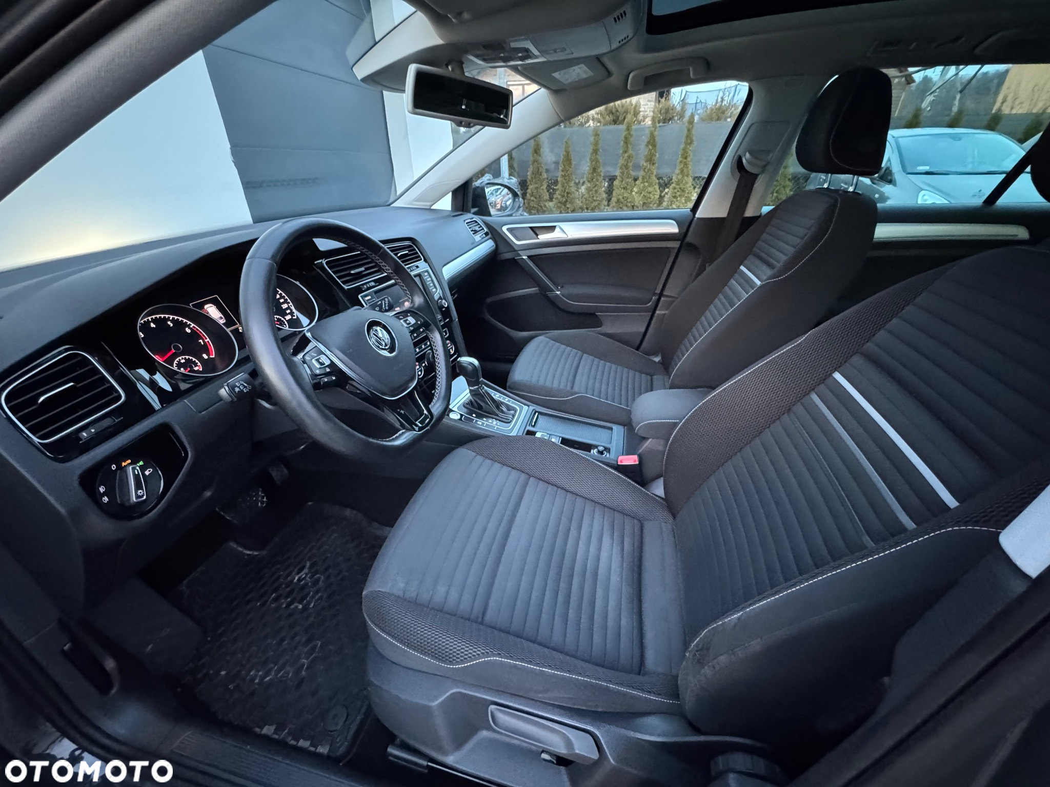 Volkswagen Golf VII 1.4 TSI BMT Highline DSG - 13