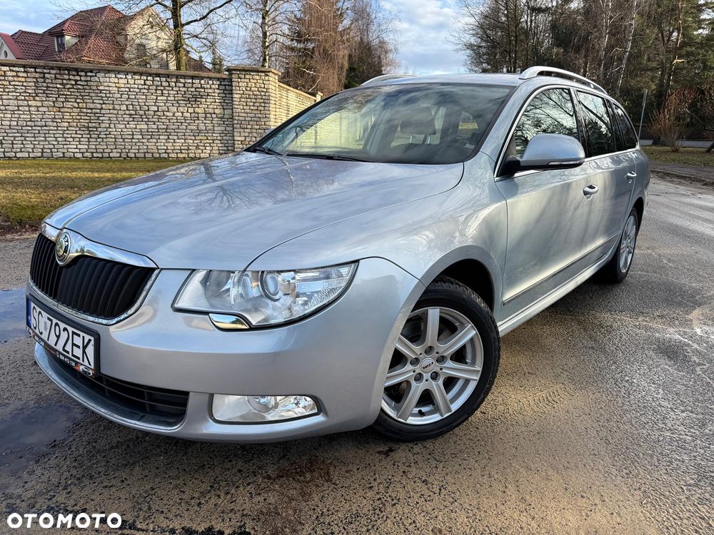 Skoda Superb 2.0 TDI Platinum - 35